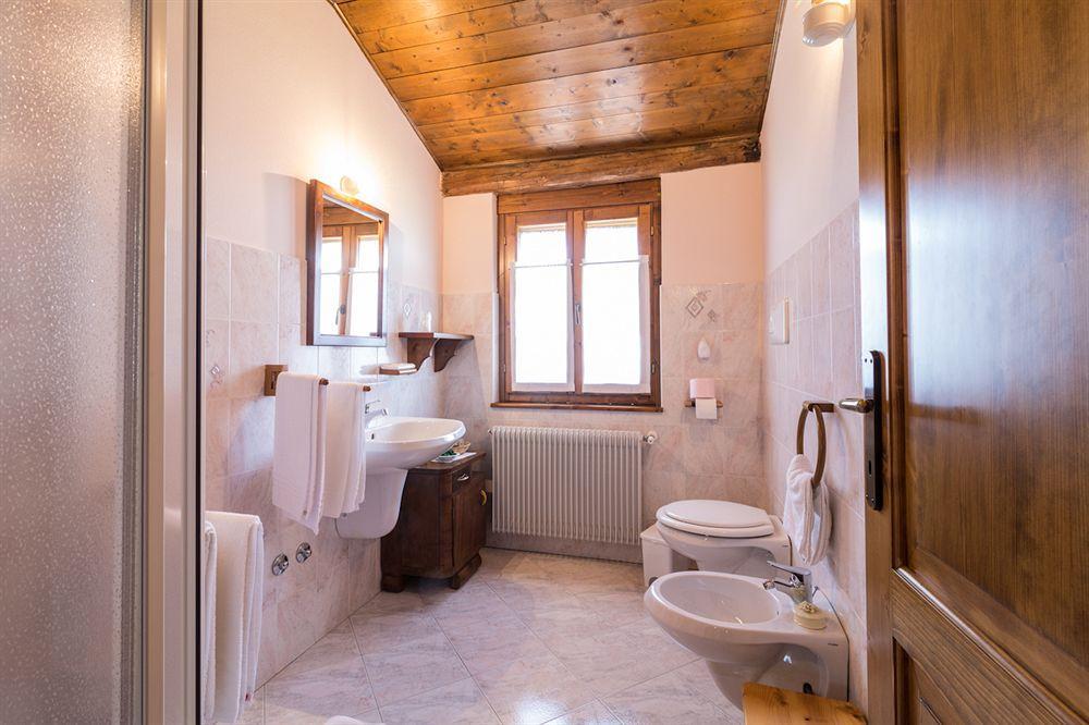 Agriturismo Borg Da Ocjs Medea Eksteriør bilde