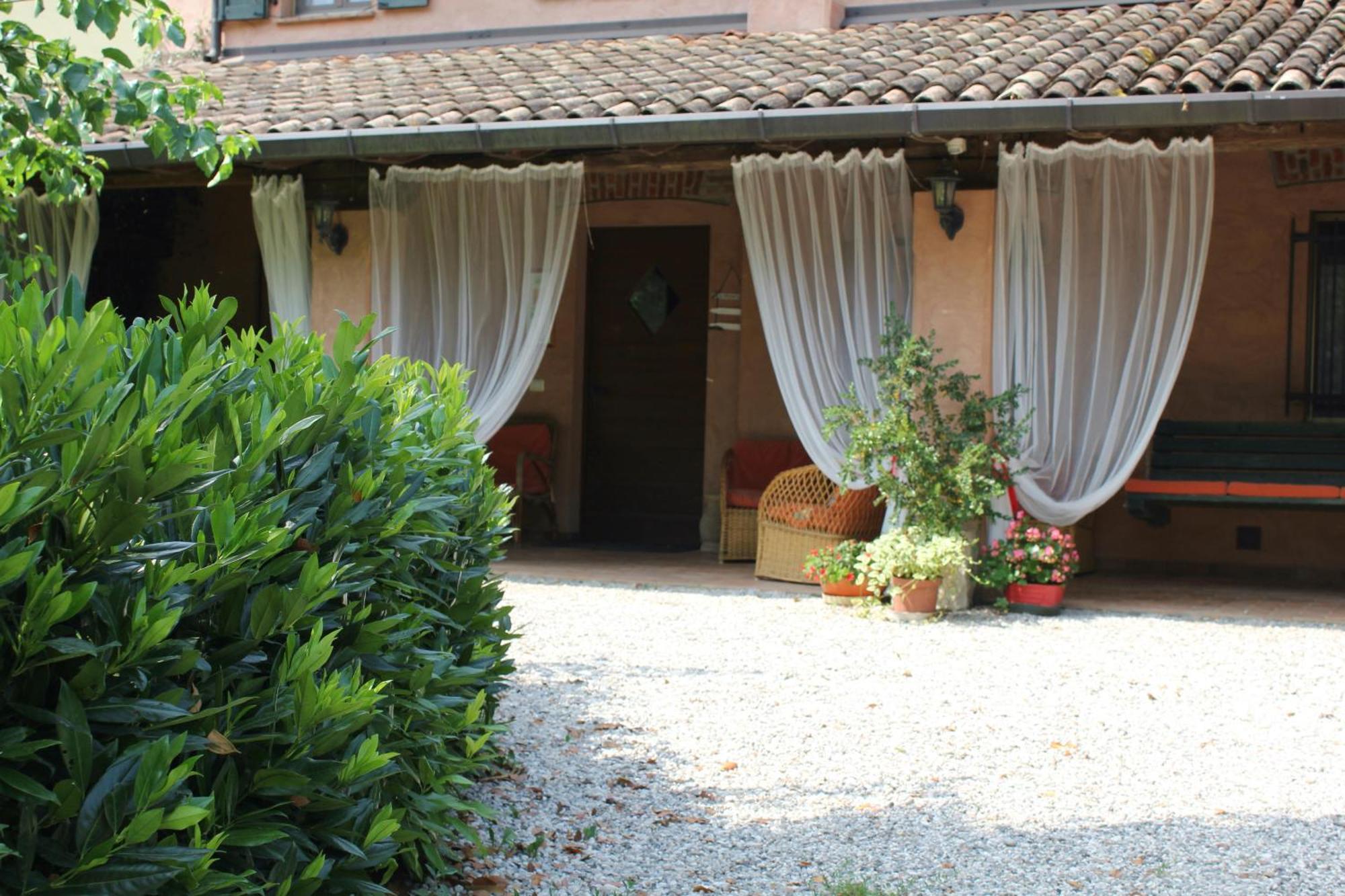 Agriturismo Borg Da Ocjs Medea Eksteriør bilde