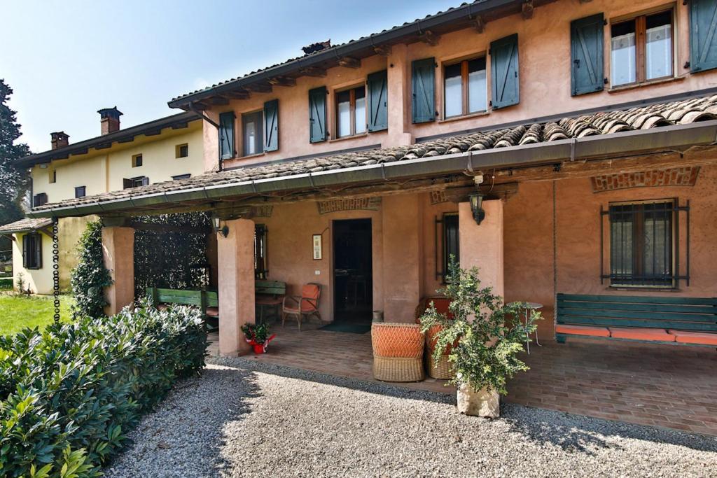 Agriturismo Borg Da Ocjs Medea Eksteriør bilde